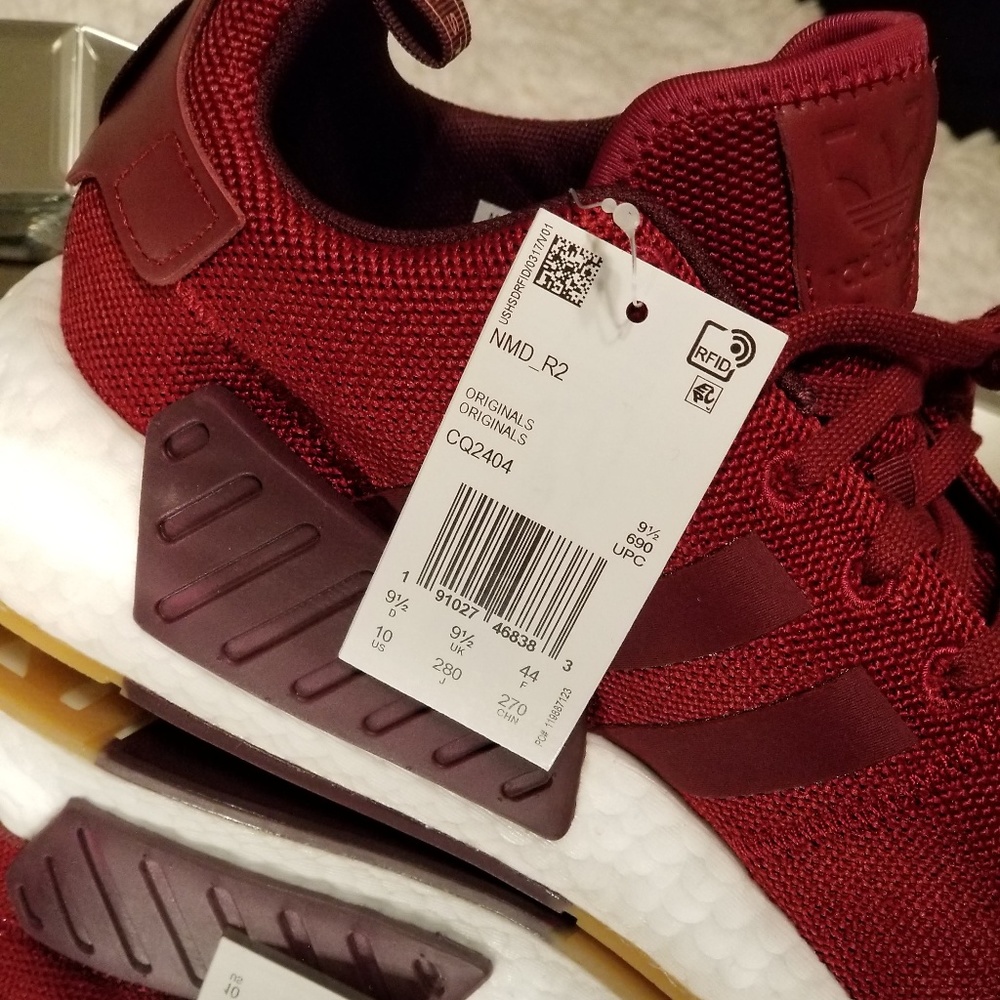 SOLD - Adidas NMD R2 - Picture 5 of 6